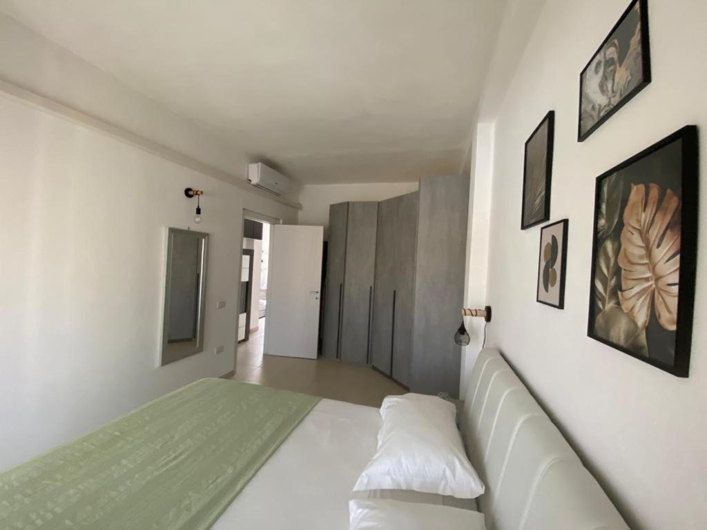 Civico 107 - Apartment With Private Parking Quartu SantʼElena Extérieur photo